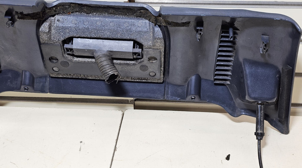🔥95-99 CHEVY GMC TRUCK CK INSTRUMENT PANEL DASH KNEE BOLSTER PANEL BLUE OEM