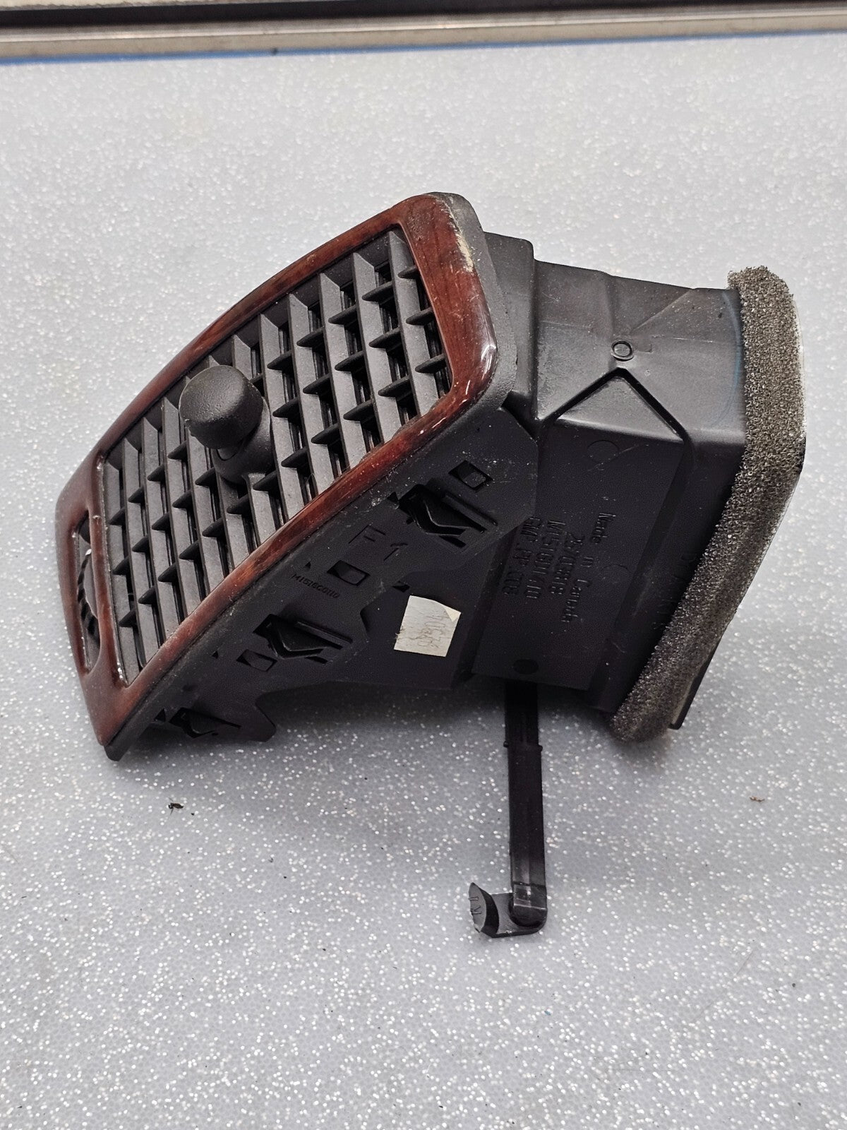 03-07 Cadillac CTS SRX Dash Left Driver Master Air Vent Heater Conditioning Wood