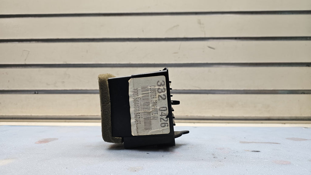 98-11 Grand Marquis Crown Victoria Dash Right Passenger AC Heater Air Vent Black