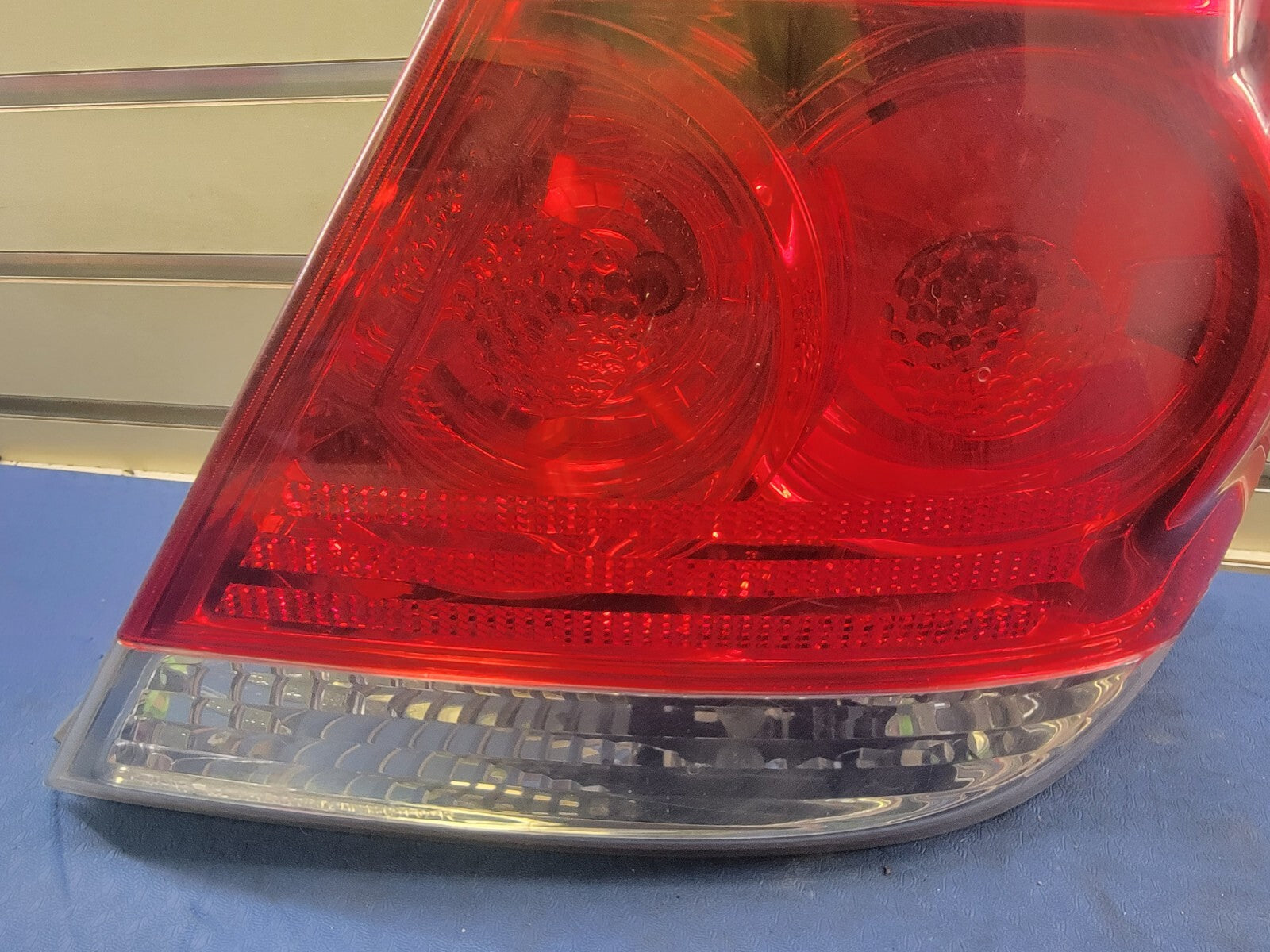 🔥2005-2006 Toyota Camry Rear Passenger Chrome Trim Tail Light Lamp Assembly