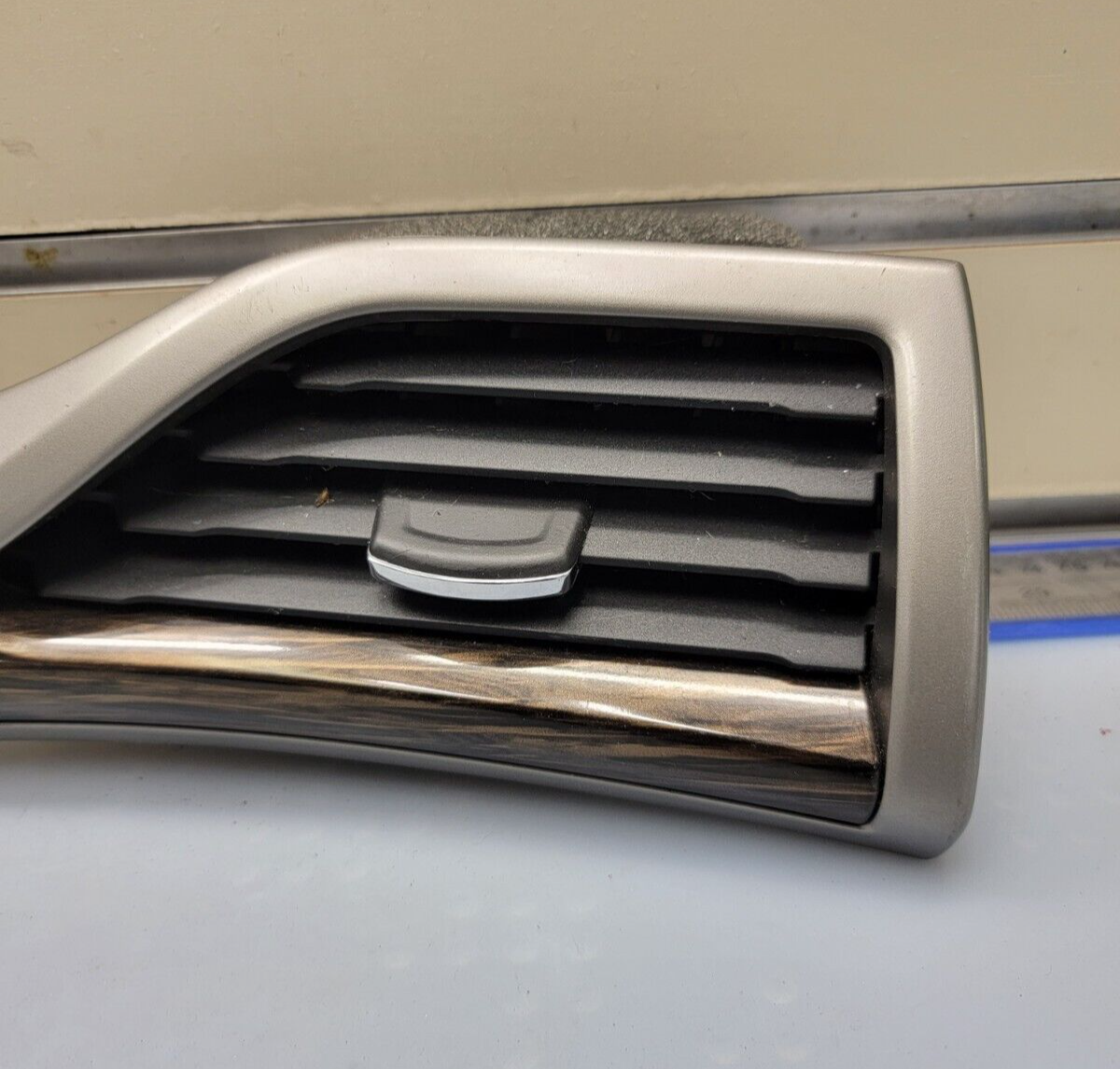 🔥13-20 FORD FUSION RIGHT PASSENGER SIDE DASH AIR VENT W/TRIM BEZEL ASSEMBLY OEM