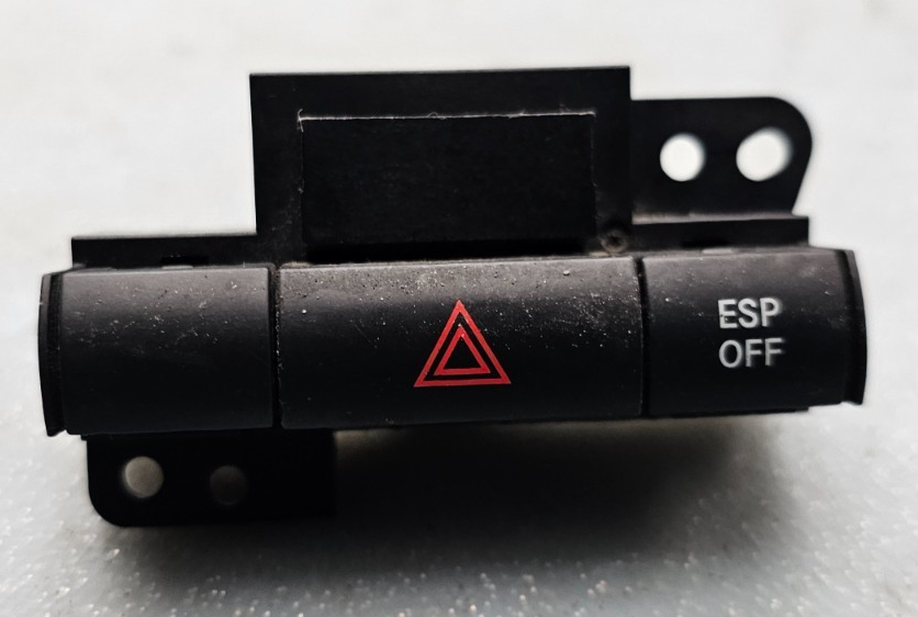 🔥09-10 Chrysler 300 Grand Caravan Hazard Warning Light Control Switch Black OEM