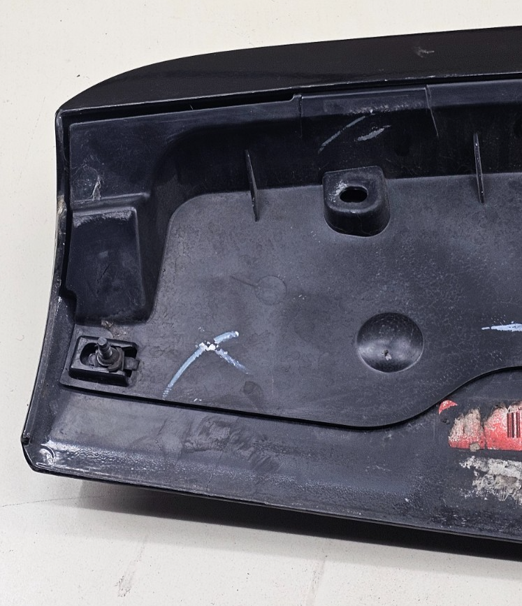 11-20 Dodge Grand Caravan Rear Upper Hatch Spoiler Wing Mount Break Light Black