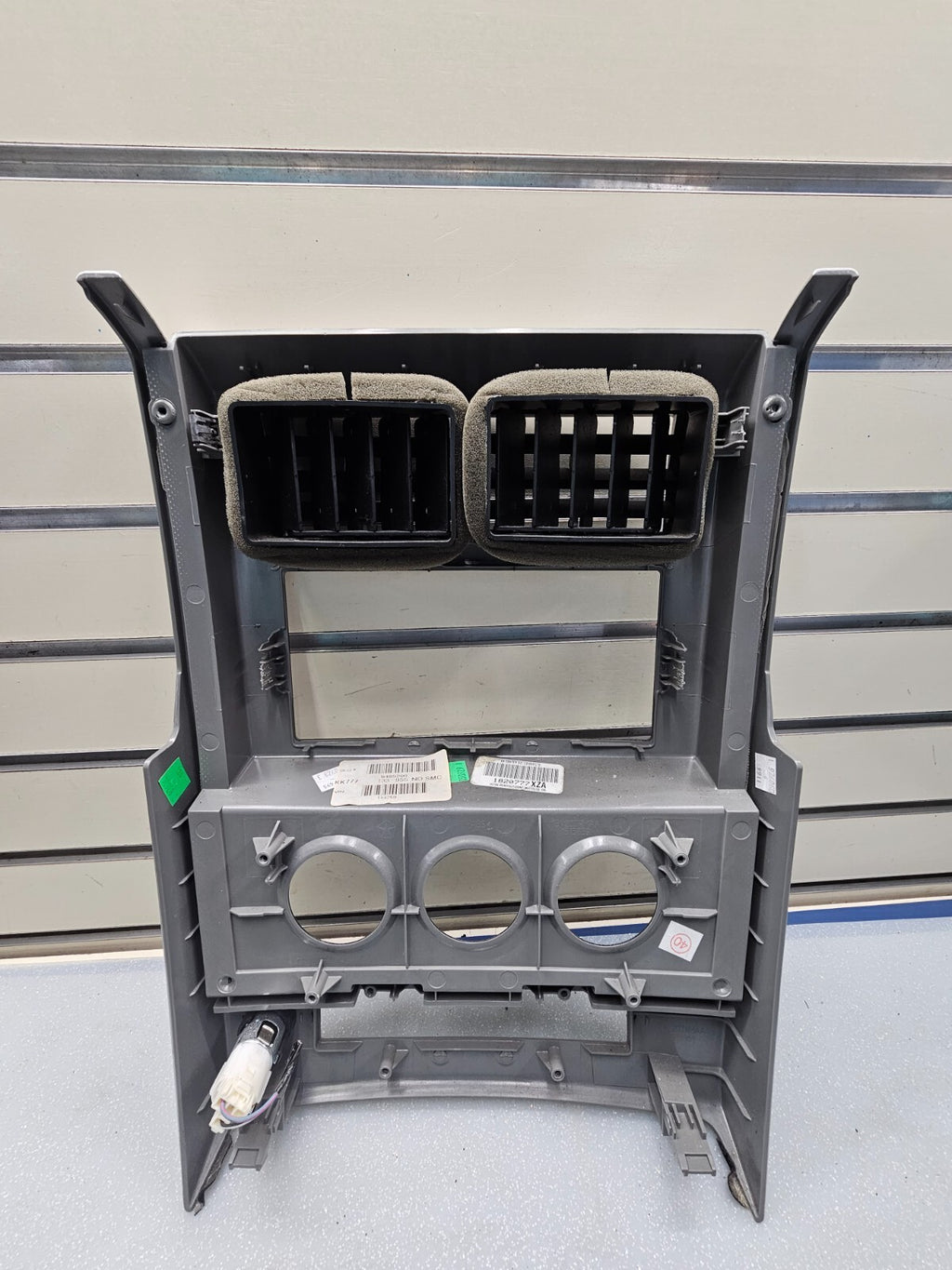 🔥08-12 Jeep Liberty Center Dash Radio AC Control Air Vent Trim Bezel Silver OEM