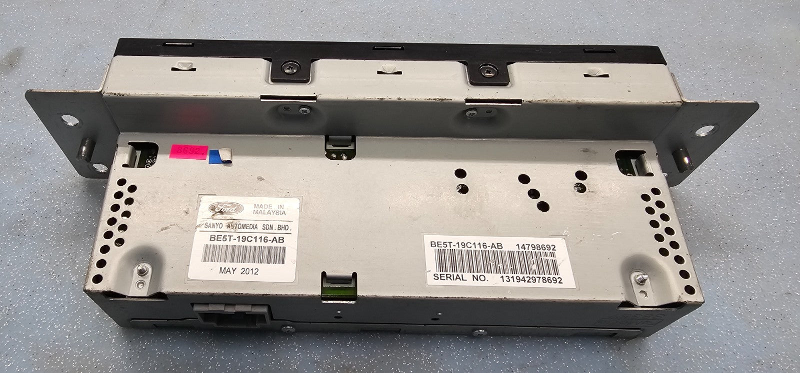 10-12 Ford Fusion Mercury Milan Dash Info Display Screen Control Module Assembly