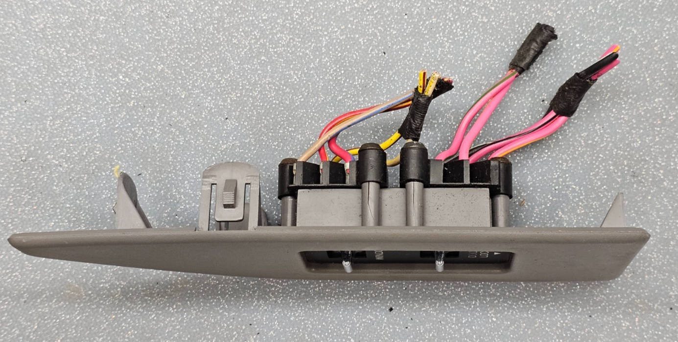 🔥 92-97 Grand Marquis Crown Victoria Front Right Passenger Window Switch Gray