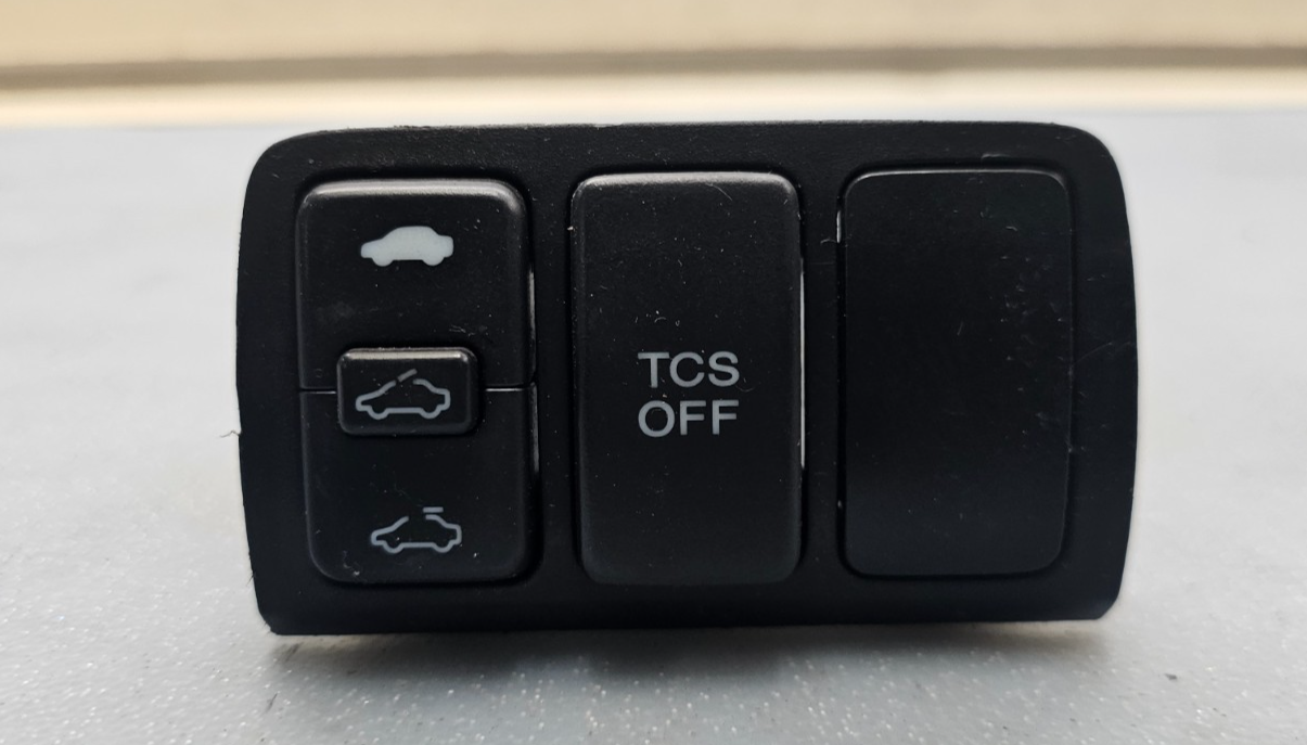 🔥03-06 Honda Accord Dash Control Trim Bezel TCS Sunroof Switch Black