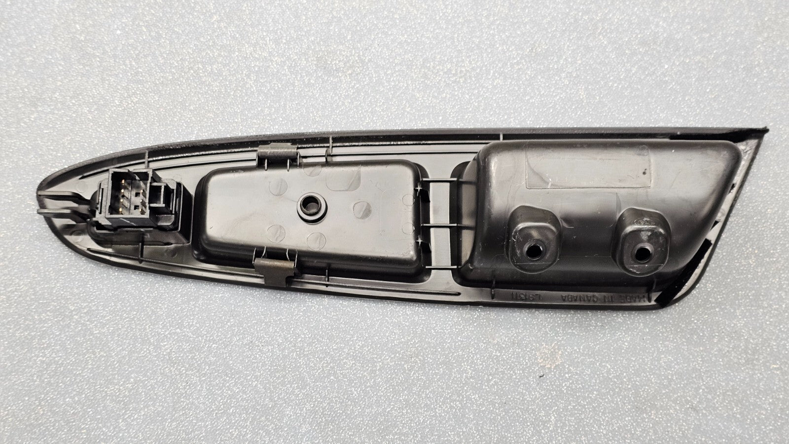 🔥06-08 Chevy Impala Right Passenger Power Window Switch Bezel Assembly Black