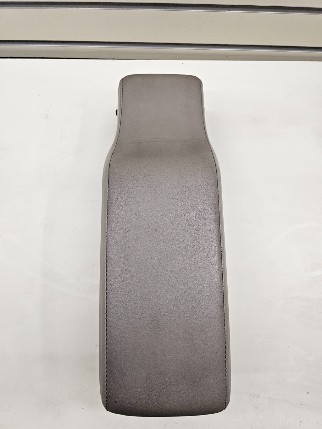 🔥95-03 Buick Park Avenue Front Center Console Arm Rest Lid Storage Leather Tan