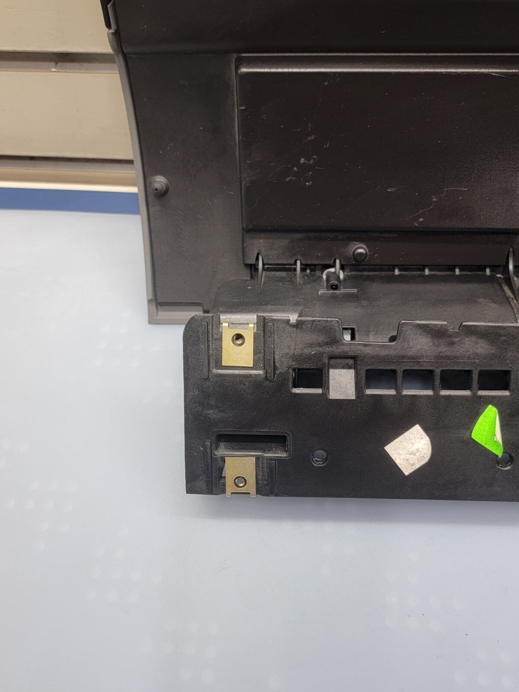 🔥08-10 Chrysler Town Country Upper Glove Box Dash Storage Door Lid Compartment