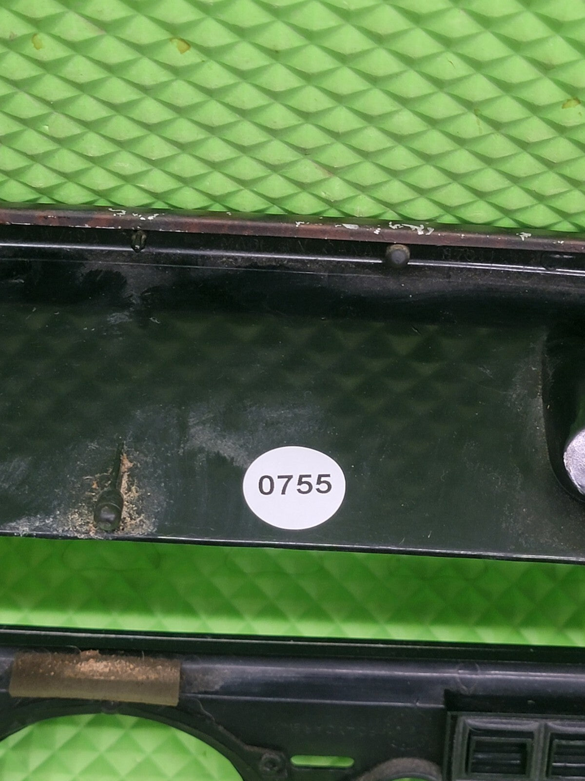 87-91 Ford F-150 F250 BRONCO Dash CLUSTER Bezel Speedo Gauge Trim woodgrain C11