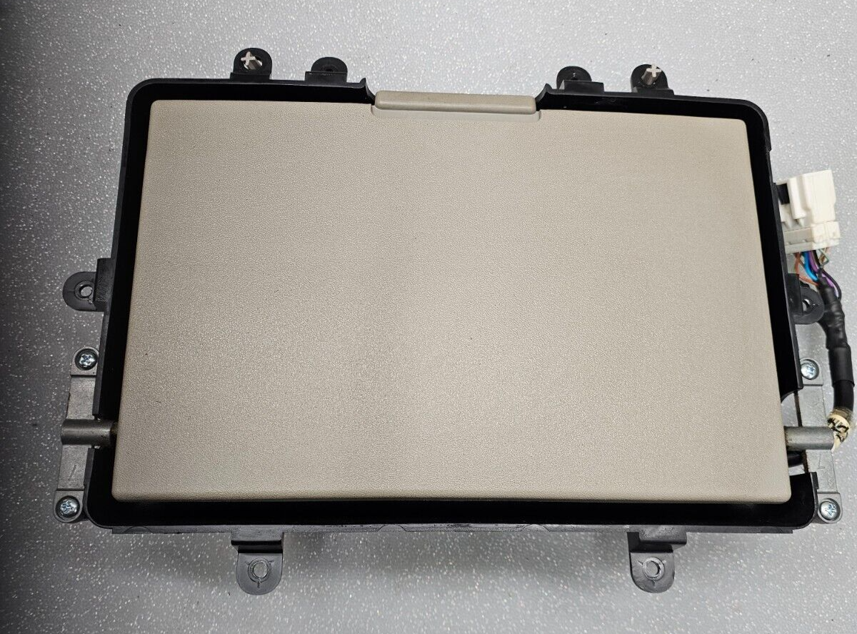 🔥04-05 Titan 04-13 Armada  Entertainment Console Back Plate DVD Screen Assembly