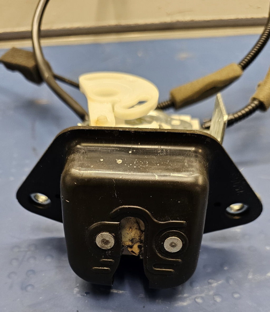 🔥2005-2010 Honda Odyssey  Trunk Latch Tailgate Lock Actuator OEM