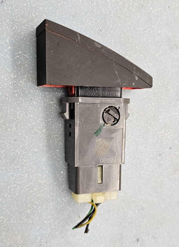 🔥2013-2015 Chevrolet Spark Emergency Hazard Light Control Switch Black OEM