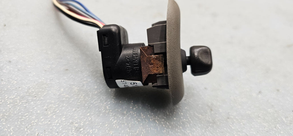 🔥02-09 TRAILBLAZER ENVOY BRAVADA LEFT DRIVER POWER MIRROR DOOR CONTROL SWITCH