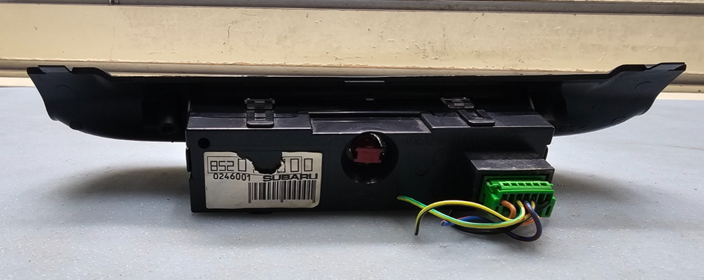 🔥2003-2005 Subaru Forester Dash Mounted Digital Clock Time Display Black OEM