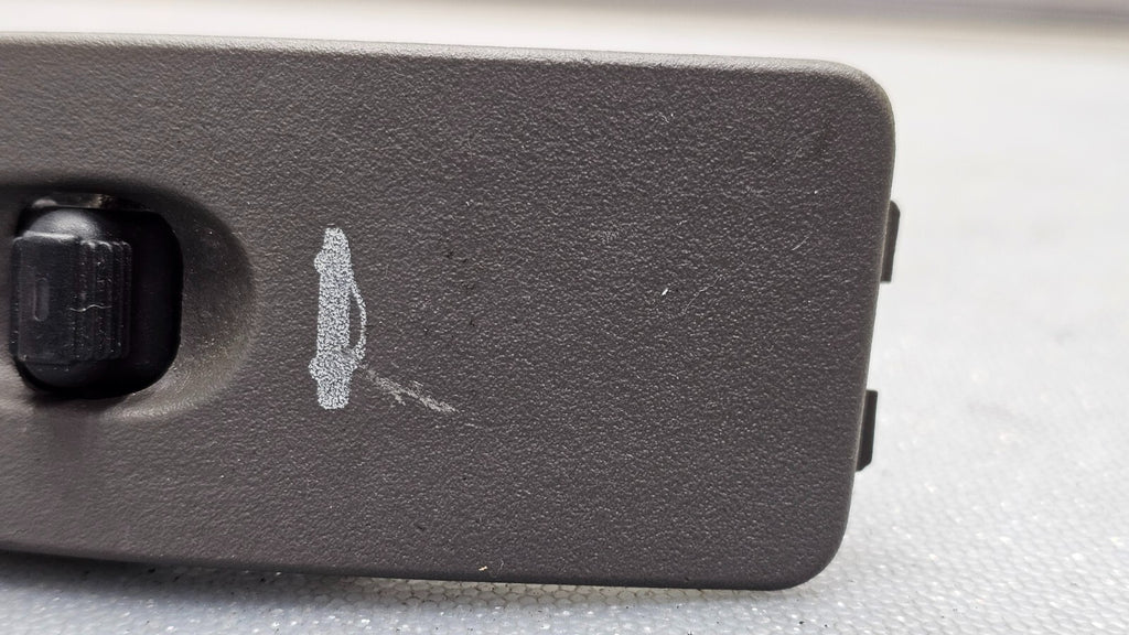01-06 Chrysler Sebring Electric Power Window Control Switch Panel