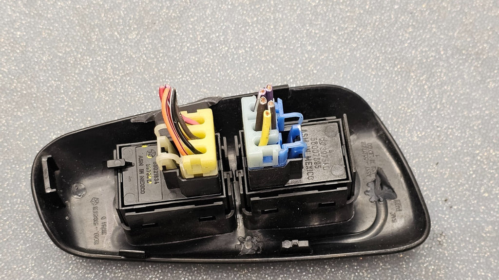 🔥98-00 DURANGO DAKOTA RIGHT PASSENGER POWER DOOR WINDOW LOCK SWITCH BLACK OEM