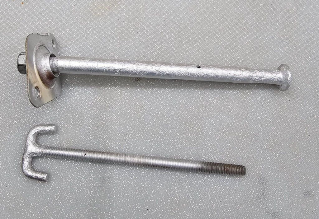 01-10 Chrysler PT Cruiser Spare Tire Screw Bolt Hanger Hook Cover Assembly Mopar
