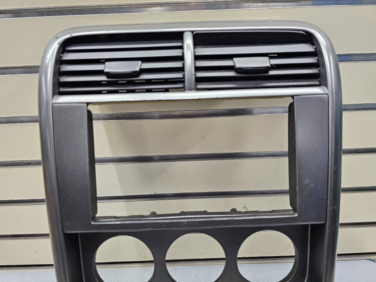 🔥03-06 Honda Element Center Dash Radio Surround Bezel Trim Panel Climate Silver