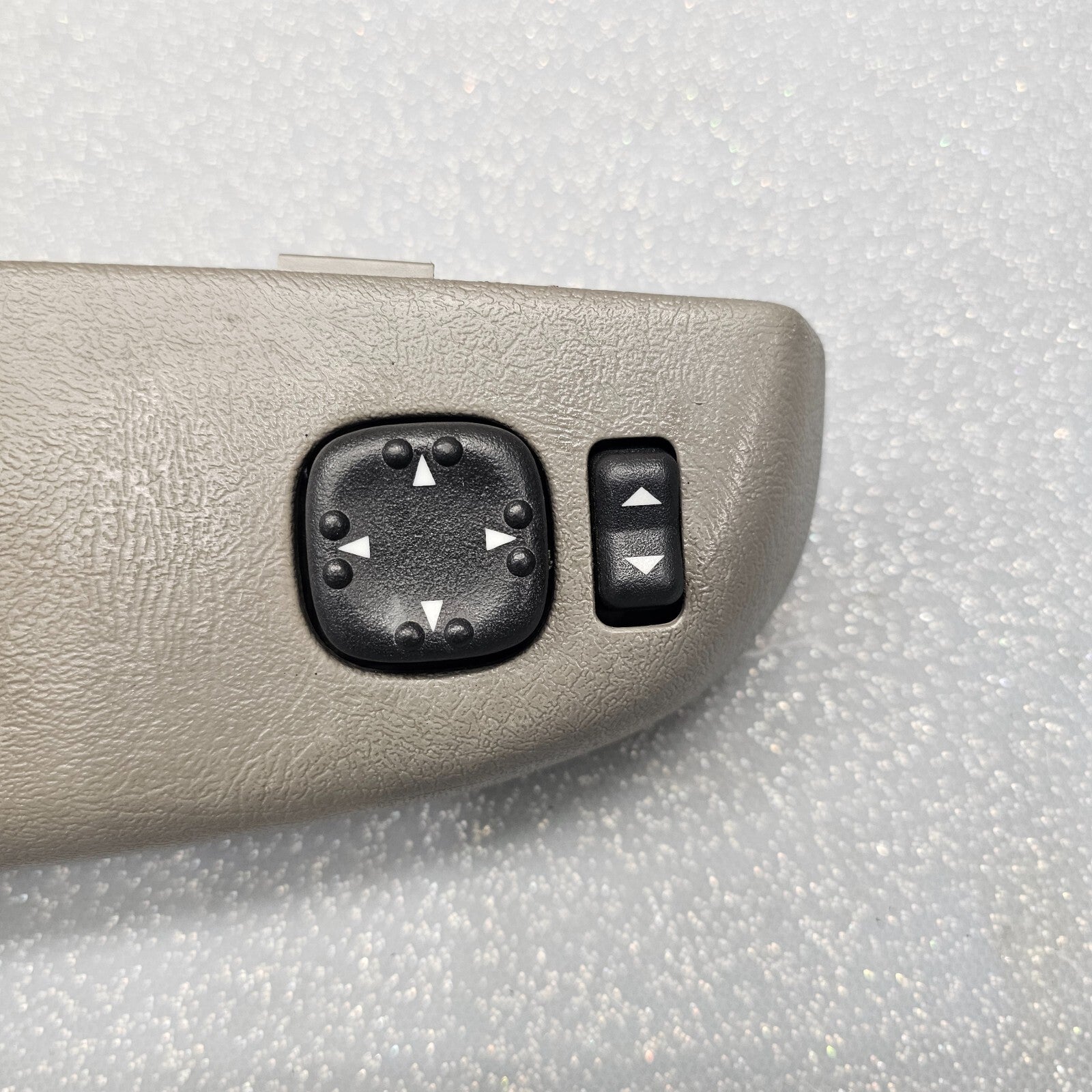 99-02 Silverado SIERRA Door Maste Power Window Switch LEFT Driver LIGHTGRAY WS3