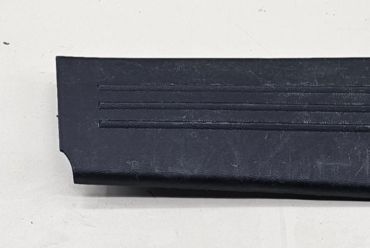 🔥11-20 Grand Caravan Town Country Left Driver Rear Sill Scuff Trim Cover BLACK