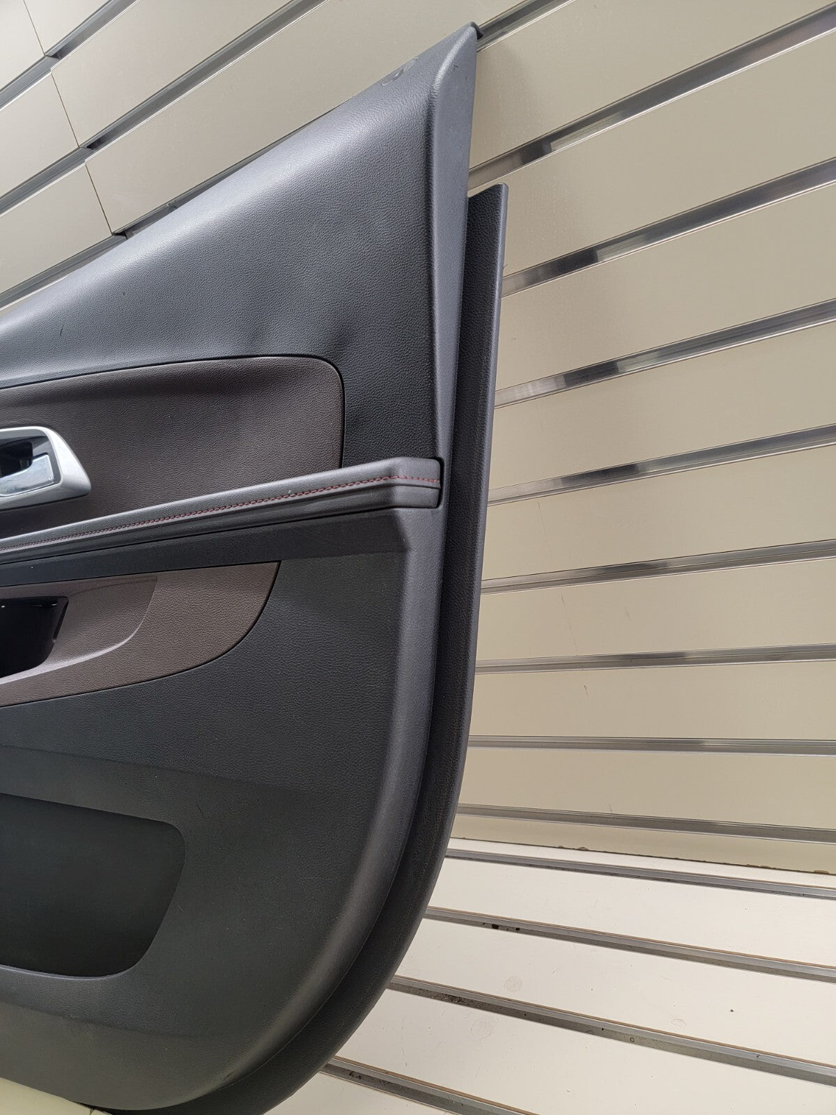 🔥2010 - 2016 CHEVROLET EQUINOX right passenger H FRONT DOOR PANEL BLACK/TAN