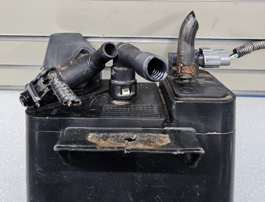 05-12 Nissan Pathfinder Frontier Charcoal Vapor Evap Canister Emission Assembly