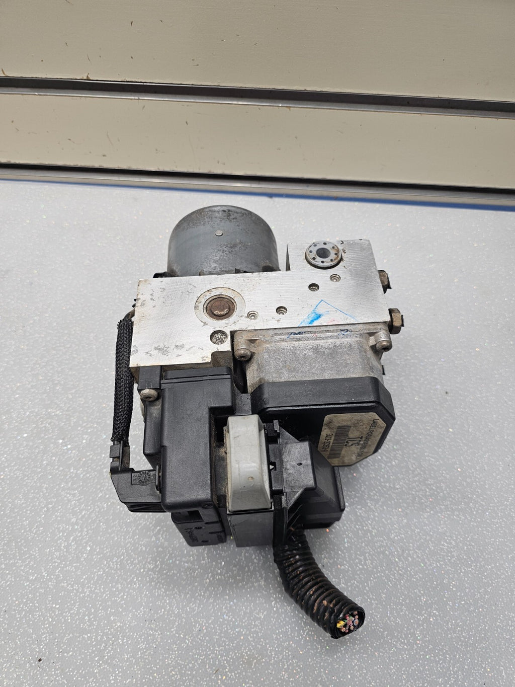 🔥1998-2002 LINCOLN TOWN CAR ABS PUMP ABS CONTROL MODULE ASSEMBLY