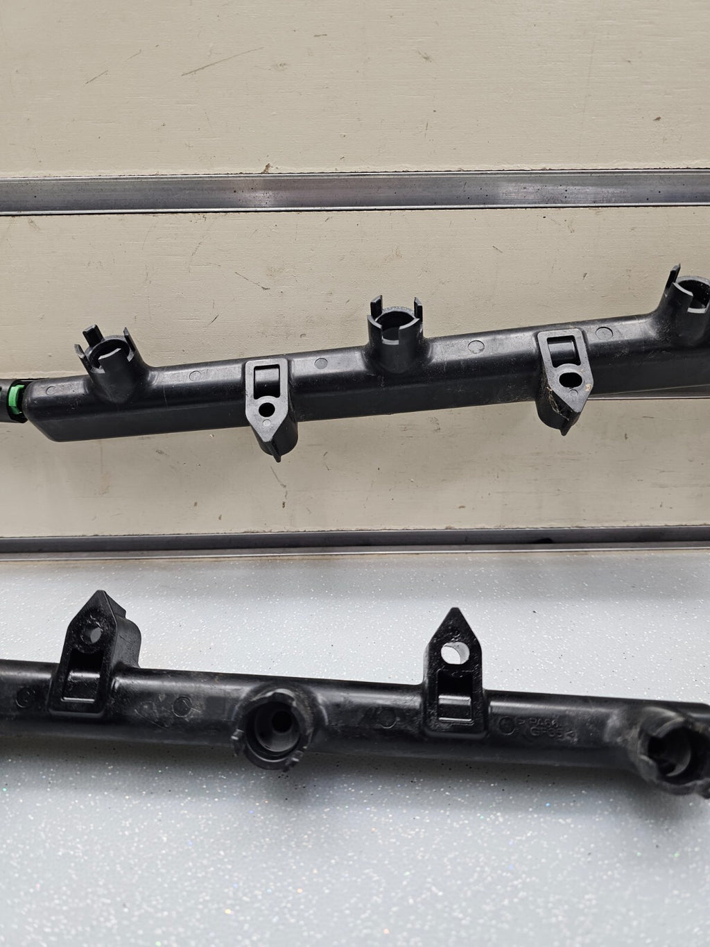 🔥11-16 DODGE GRAND CARAVAN 3.6 Gas Inlet Intake Fuel Injector Injection Rail