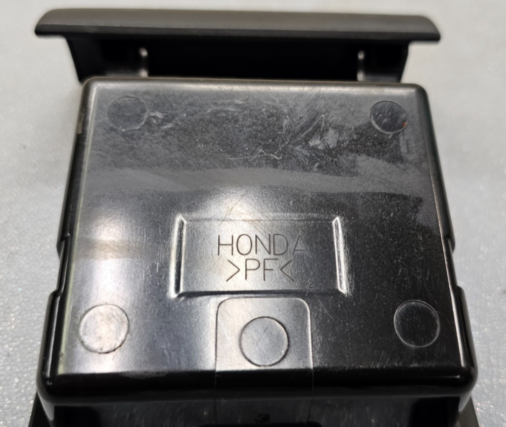 🔥99-06 Hyundai Accent Car Ashtray Ash Tray Cigar Smoking Smoker Tobacco Black