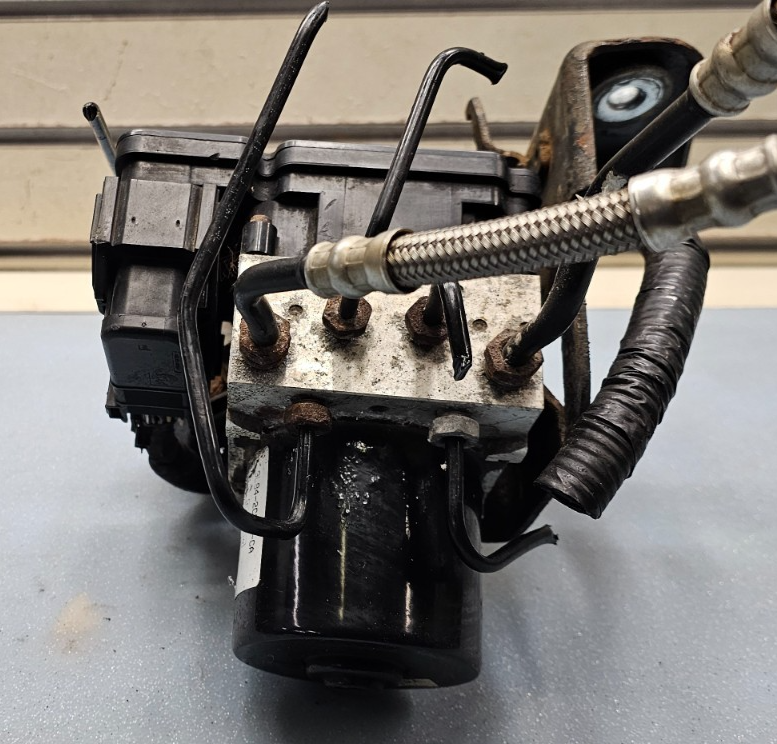 🔥2009 Ford Escape Mariner Tribute ABS Anti-Lock Brake Pump Module