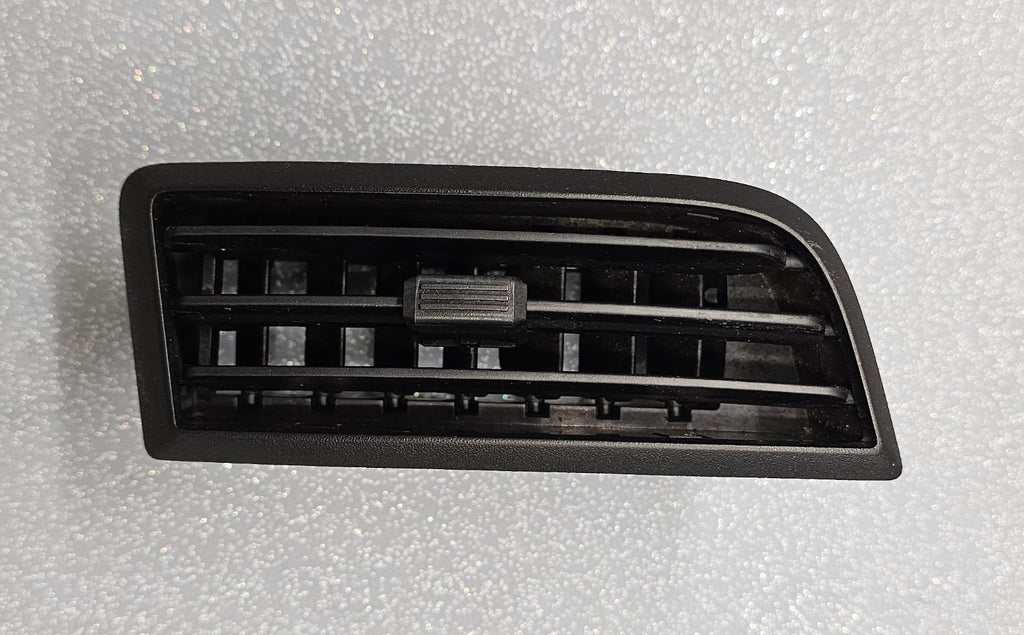 🔥08-11 FORD FOCUS DASH RIGHT PASSSENGER AIR VENT A/C AC HEATER PANEL BLACK