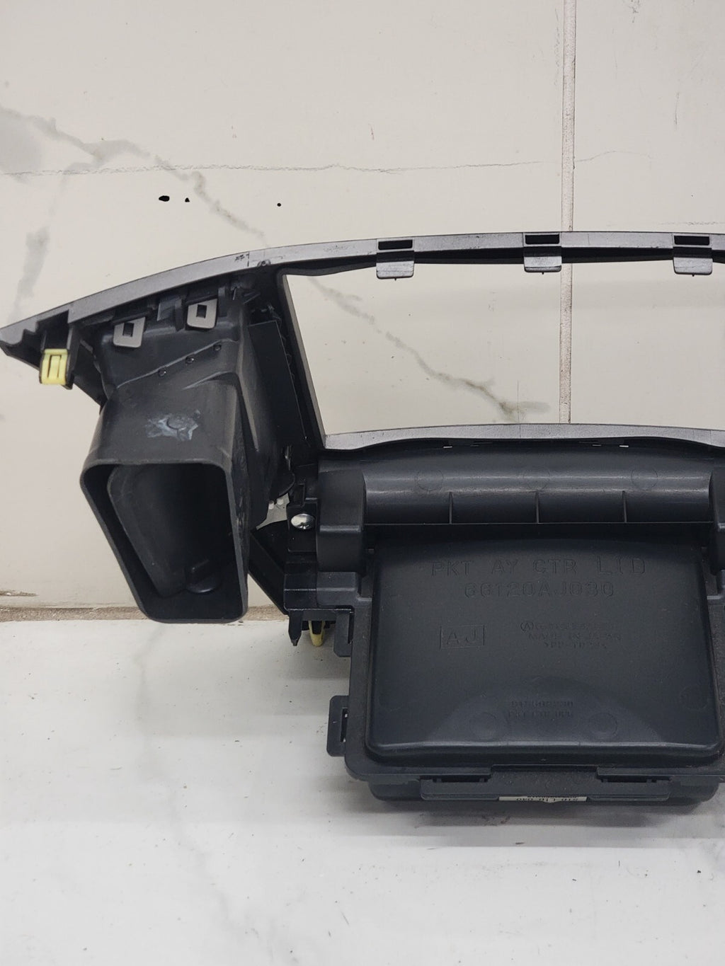 🔥 2010 - 2014 Subaru Legacy Front Console Dashboard Centre Panel Trim GRAY