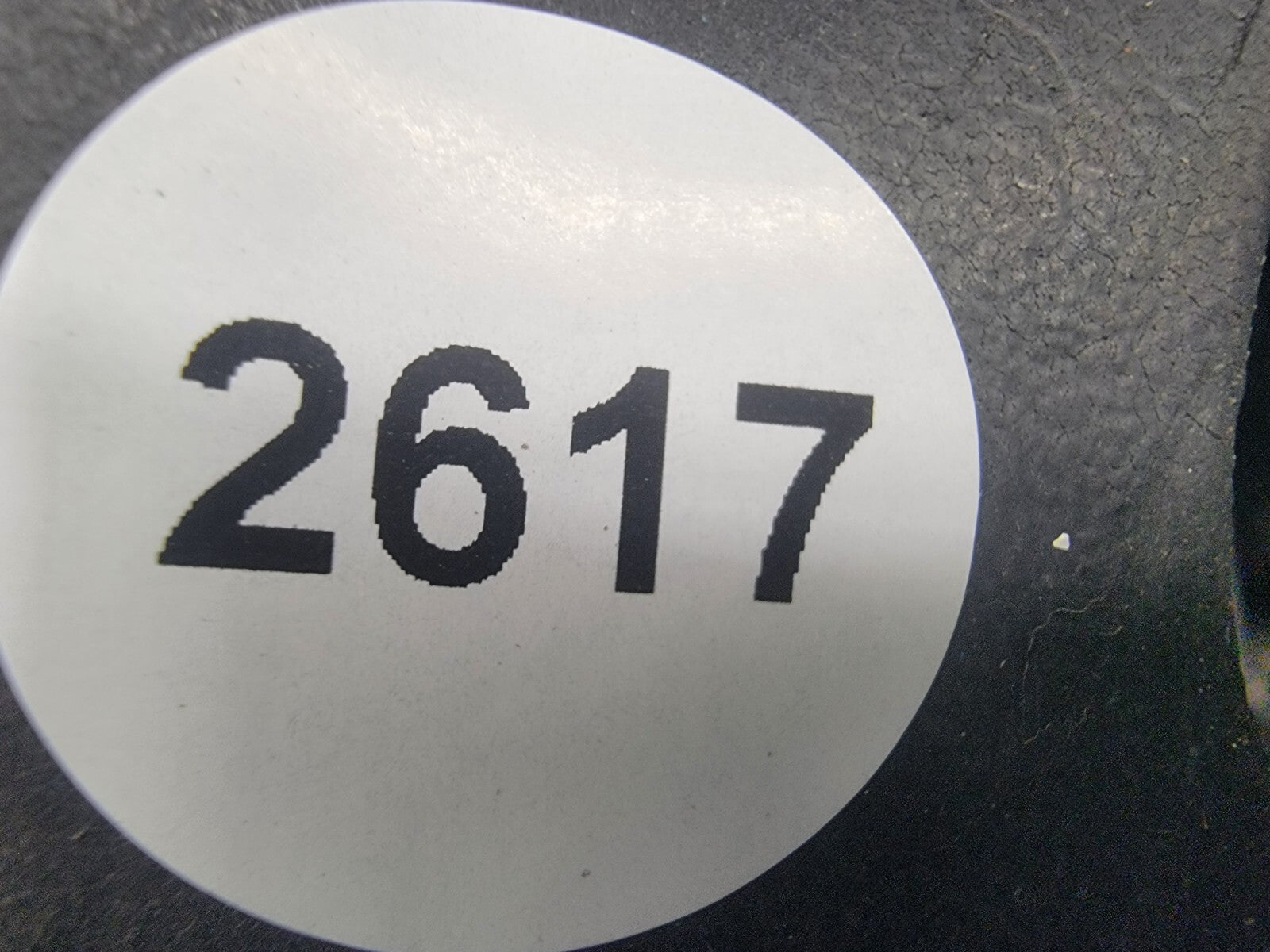 02-09 Trailblazer Envoy03-06 SILVERADO SIERRA YUKON STEERING WHEEL LEATHER BLACK