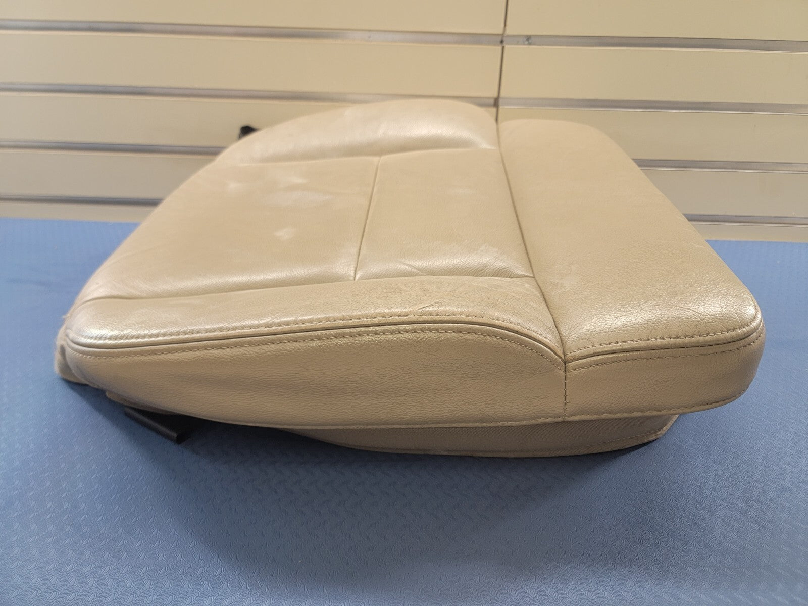 🔥2004-2008 ford f150 Top upper seat rest cushion leather front F3 TAN