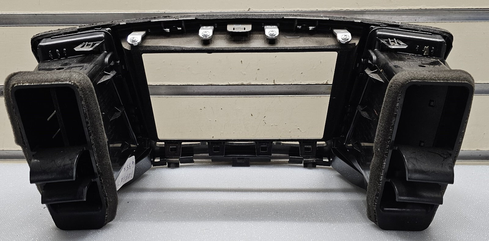 🔥08-13 Infiniti G25 G35 G37 Dash Radio Stereo Bezel Trim Instrument Panel TAN