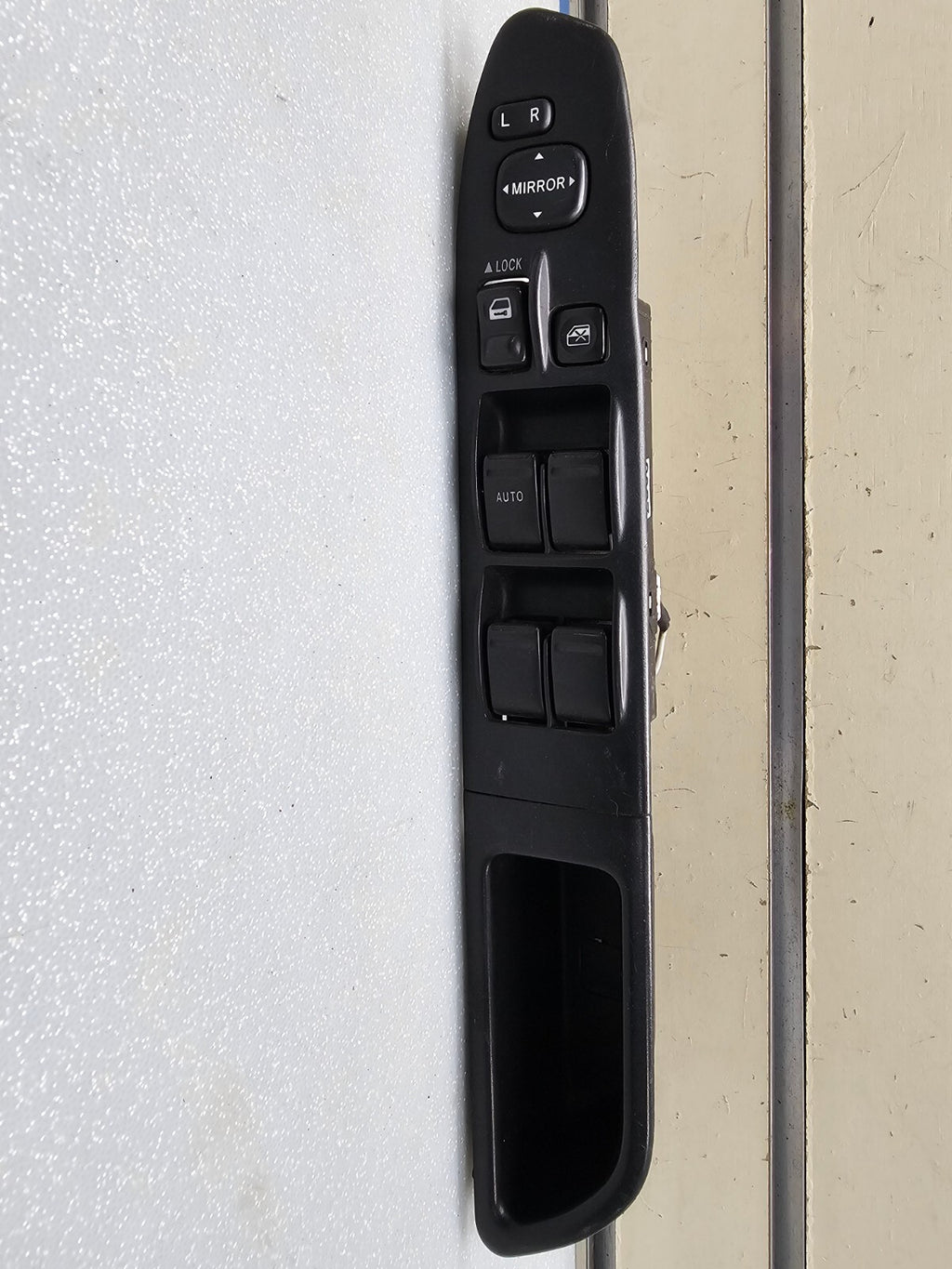 02-06 Camry Sienna Front Left Driver Master Power Window Switch Assembly Black