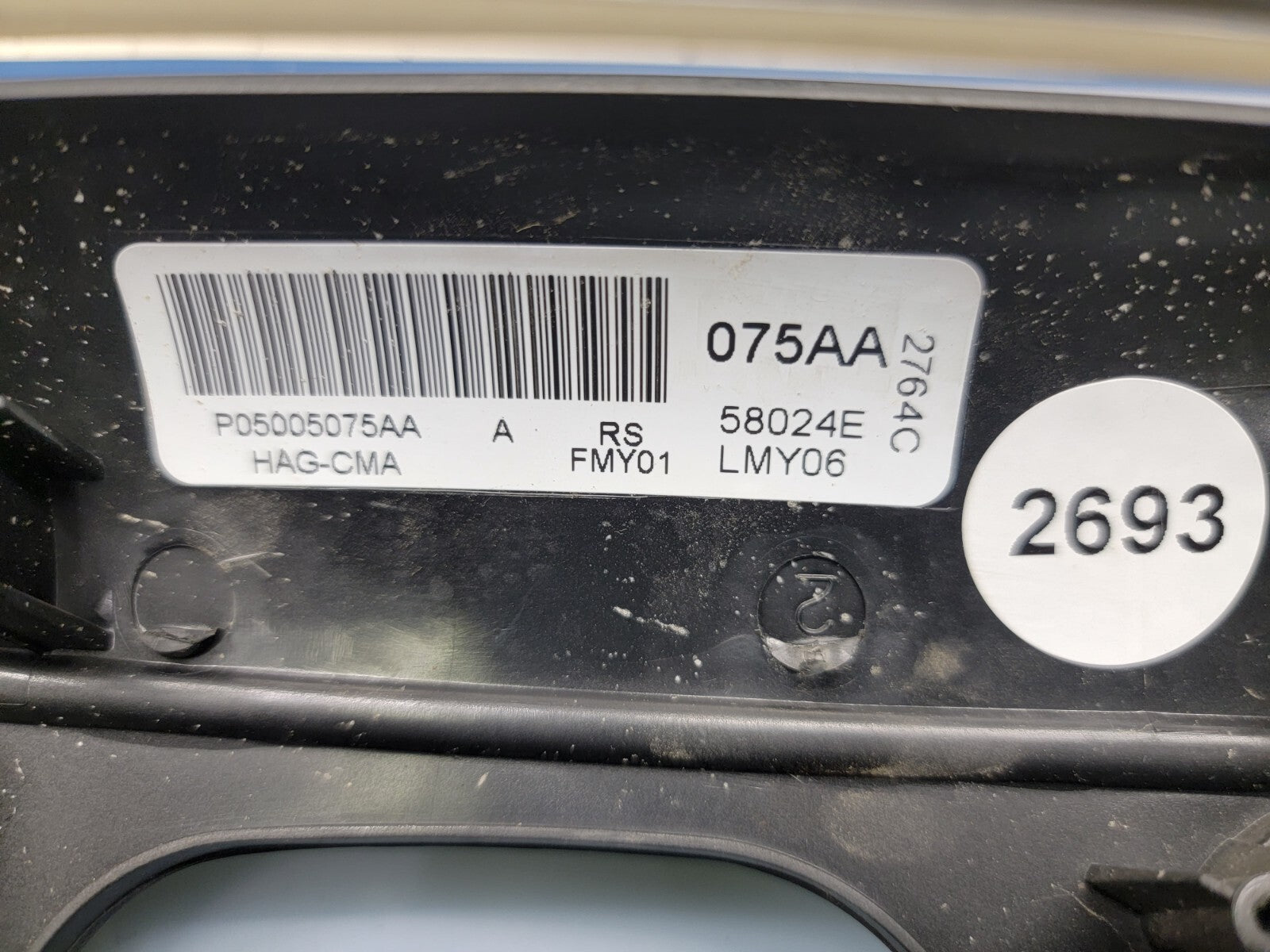 01-07 Dodge Caravan Town & Country dash surround radio climate TRIM bezel BLACK