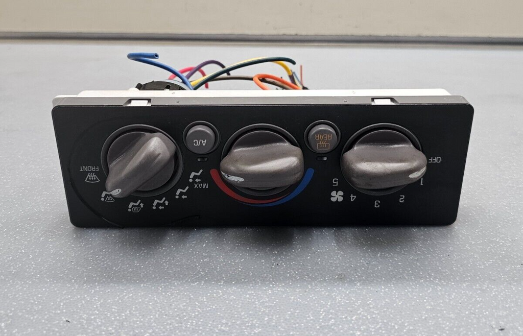 01-05 PONTIAC GRAND AM Dash AC Heater Temperature Climate Control Conditioner