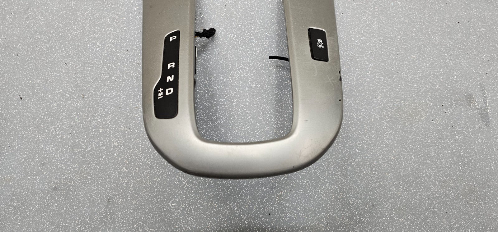 🔥11-15 Chevy Cruze INDICATOR TRANSMISSION GEAR SHIFTER TRIM BEZEL SILVER OEM