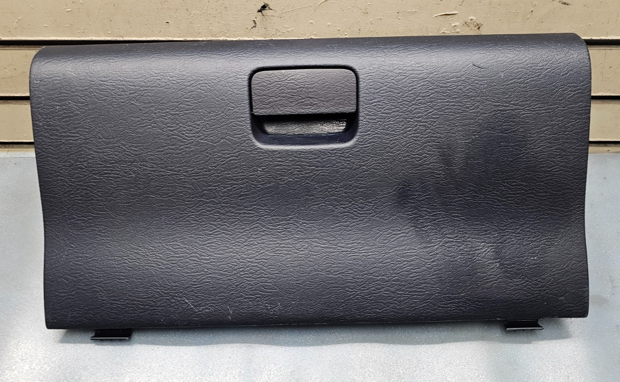 🔥02-05 RAM 1500 2500 Dash GLOVE BOX Storage Compartment Assembly BLACK G22