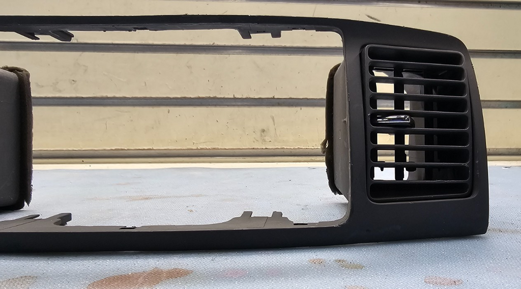 🔥03-08 TOYOTA COROLLA CENTER DASH RADIO STEREO BEZEL TRIM PANEL OEM BLACK B28