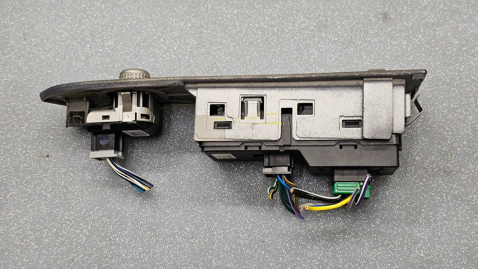 OEM 07-09 Lincoln MKZ Driver's Side Door Master Window Control Switch Silver