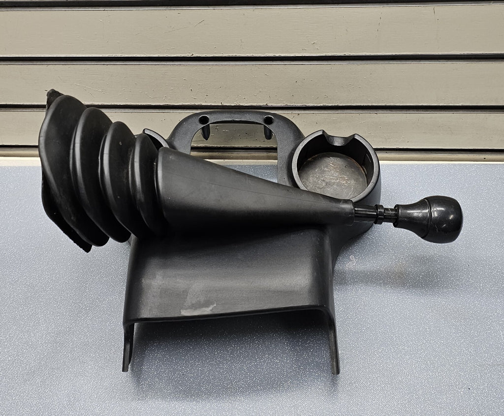🔥98-06 Ranger Front 5 SPEED Manual Standard Transmission Stick Shift Cup Holder