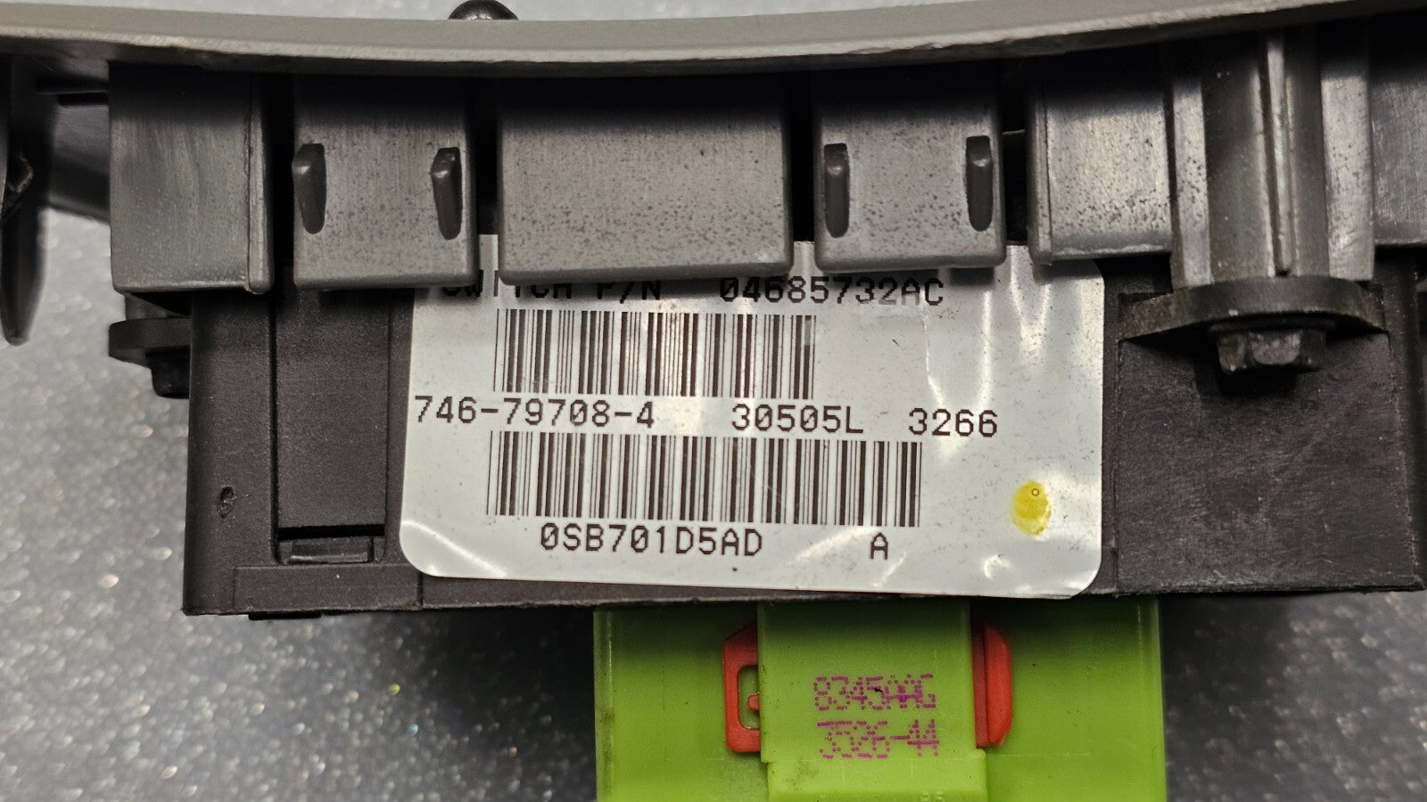 🔥04-07 CARAVAN TOWN COUNTRY DRIVER MASTER DOOR LOCK WINDOW CONTROL SWITCH GRAY