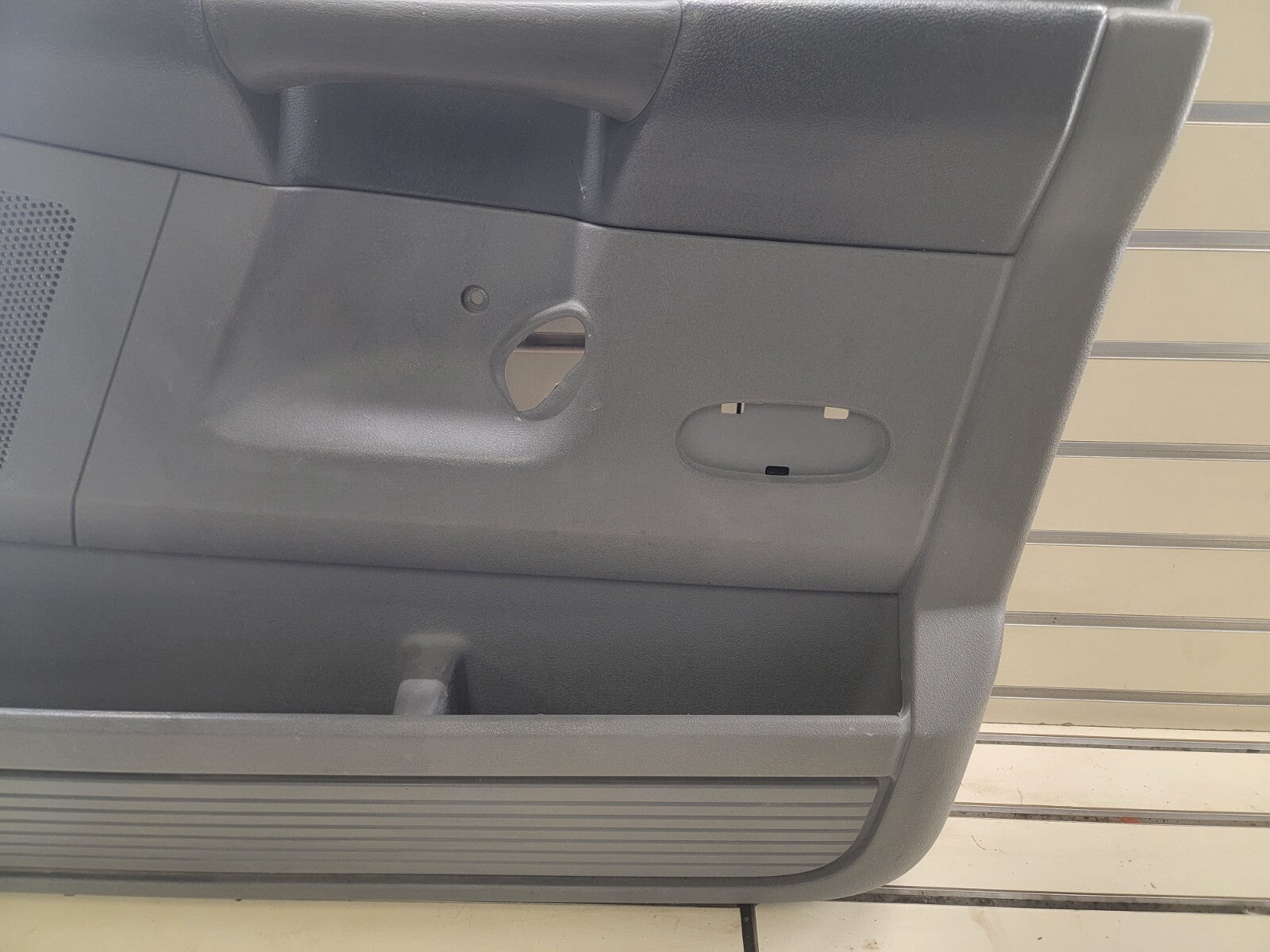 🔥2006-2008 Dodge RAM interior  Door Panel Front right passenger GRAY auto D12