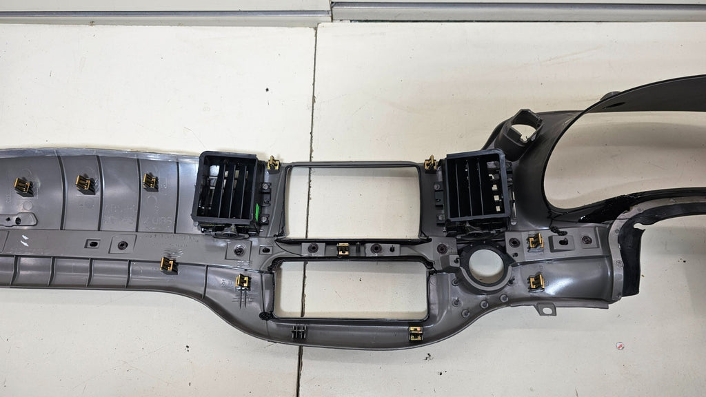 🔥00-05 IMPALA Dash INSTRUMENT Cluster Bezel Radio Speedo Gauge Trim Gray