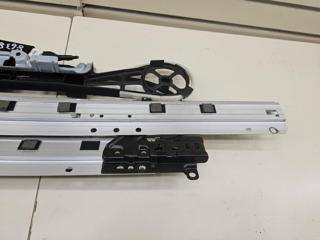 🔥2005-2010 Scion TC Sunroof Transmission Motor Track Assembly OEM
