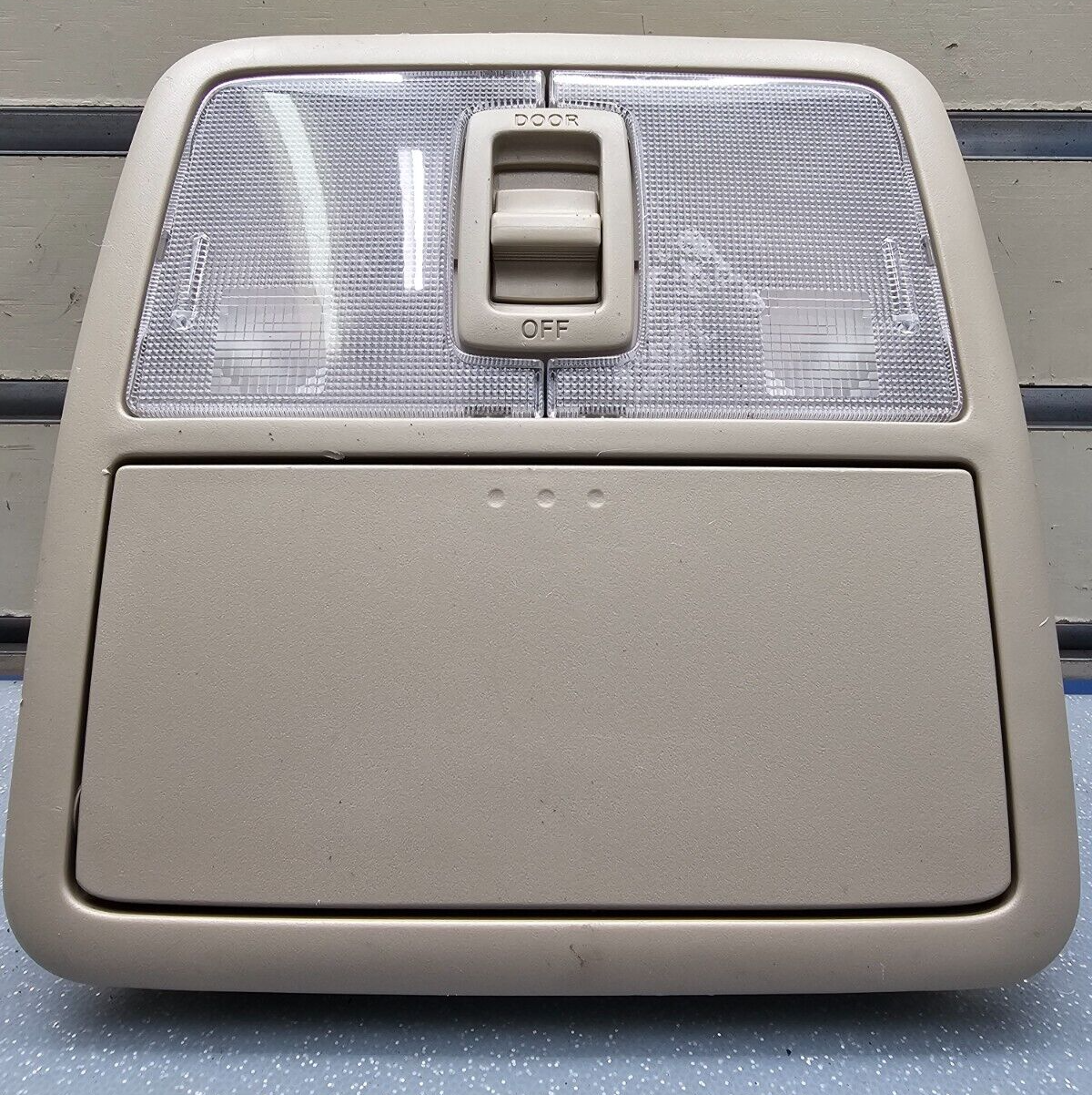 🔥06-12 Toyota Rav4 Roof Overhead Console Dome Map Light Storage Assembly TAN